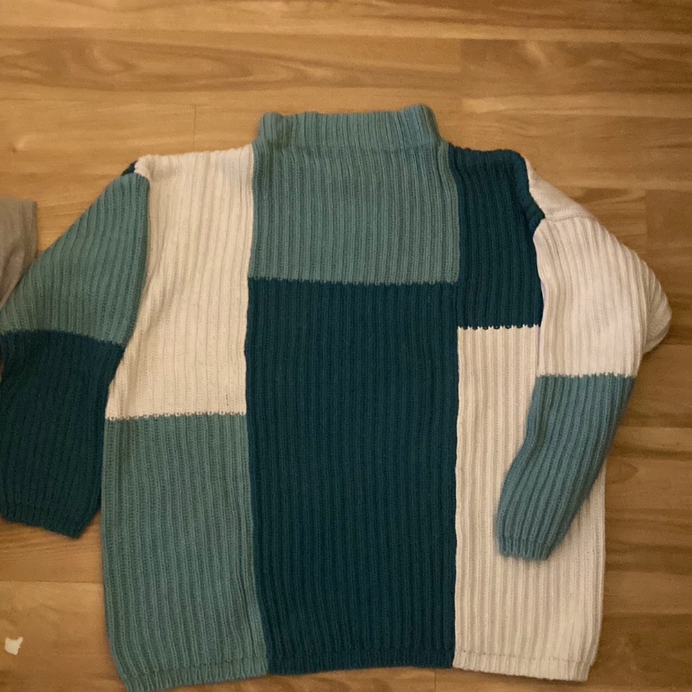 Clifford and Wills cable knit sweater